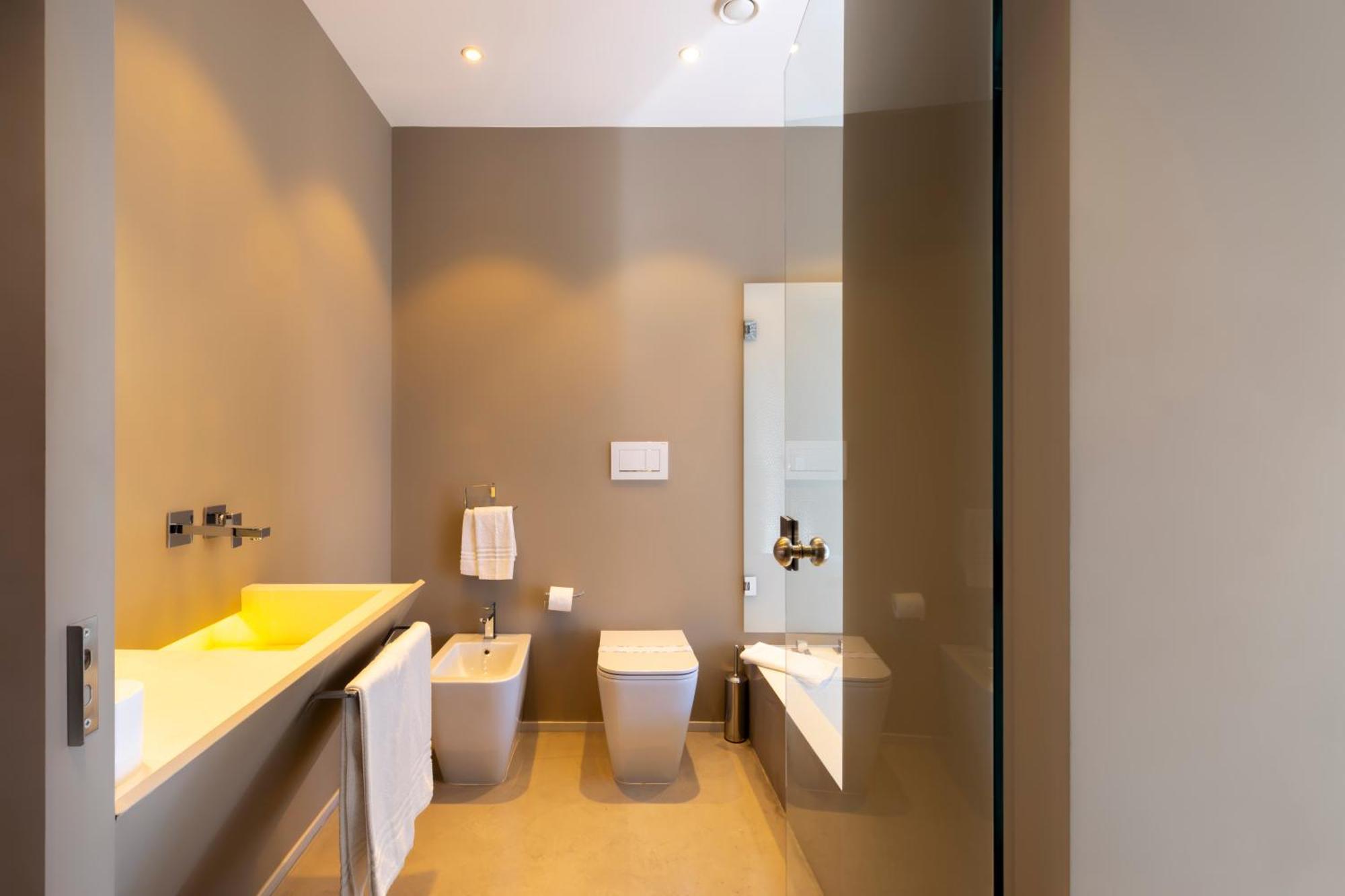 Milestone (Adults Only) Bed and Breakfast Quartu SantʼElena Exteriör bild