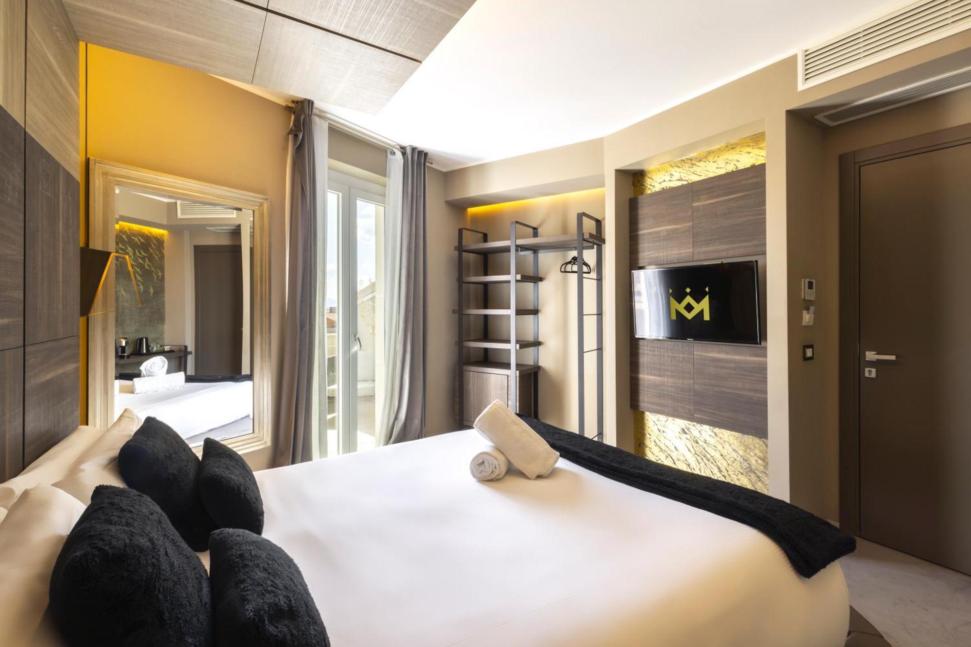 Milestone (Adults Only) Bed and Breakfast Quartu SantʼElena Exteriör bild