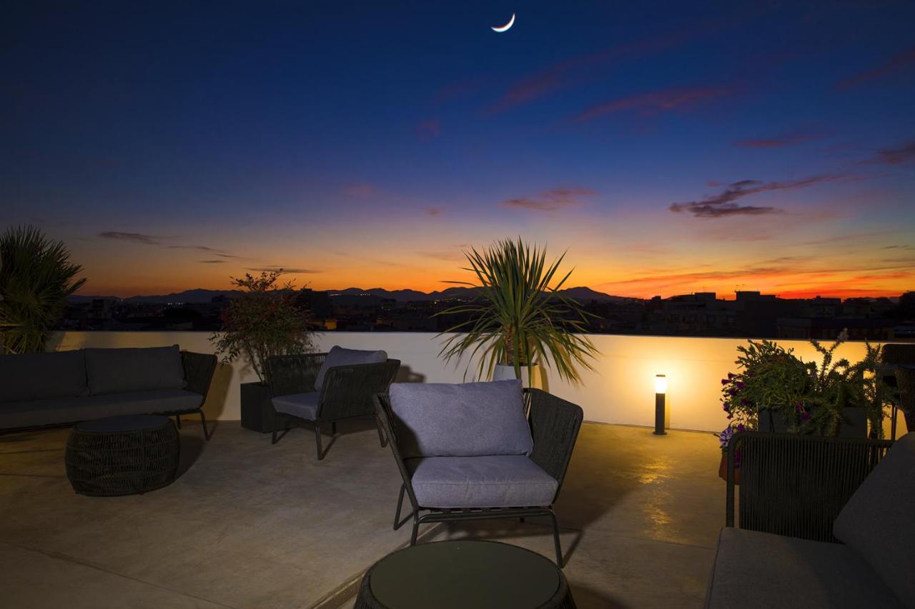 Milestone (Adults Only) Bed and Breakfast Quartu SantʼElena Exteriör bild